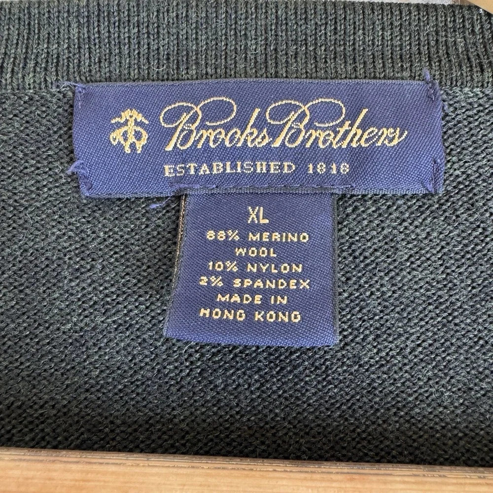Brooks Brothers XL Merino Wool V Neck Sweater Green Pullover Mens Made Hong Kong
